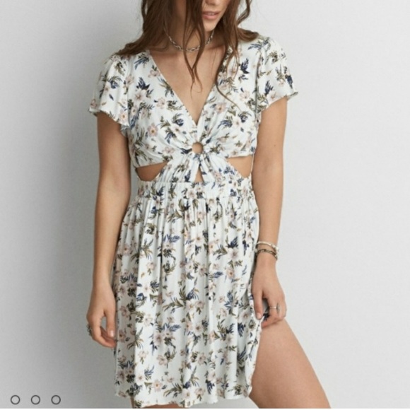 american eagle white floral dress AE Corset Midi 100% cotton exclusive of the elastic American Eagle White & Tan